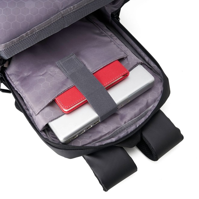 Mochila Couro Sintético Usb 20 Litros Mochila Couro Sintético Usb 20 Litros