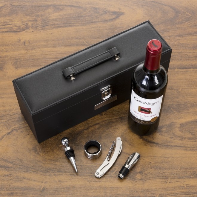 Kit Vinho 4 Peças Com Logo Kit Vinho 4 Peças Com Logo