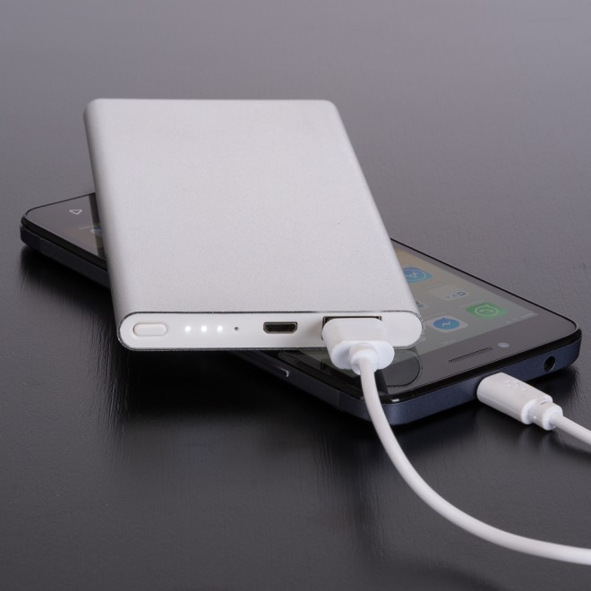 Power Bank Metal Com Indicador Led Para Brinde Power Bank Metal Com Indicador Led Para Brinde