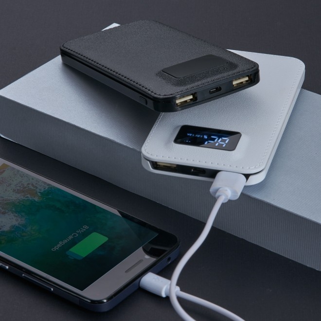 Power Bank Plástico Com Indicador Digital Personalizado Power Bank Plástico Com Indicador Digital Personalizado